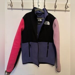 Girls North Face retro Denali fleece jacket